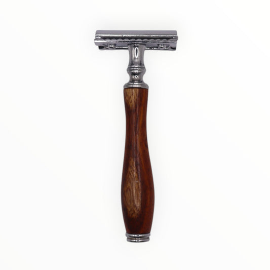 BOSS BERRY Dark Classic Closed Comb Razor